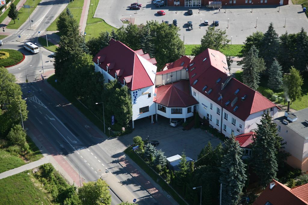 伊雷娜酒店 Morąg 外观 照片